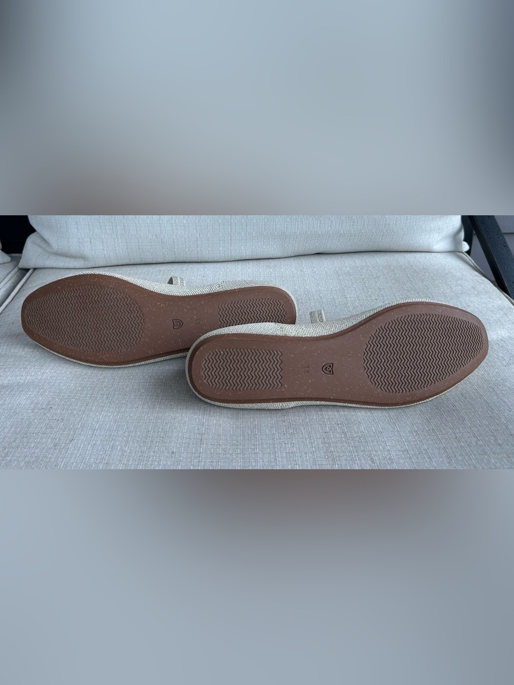 NWOB Rothy's Cream Metallic The Max Square Mary Jane Flats with Blue Trim - Picture 5 of 5